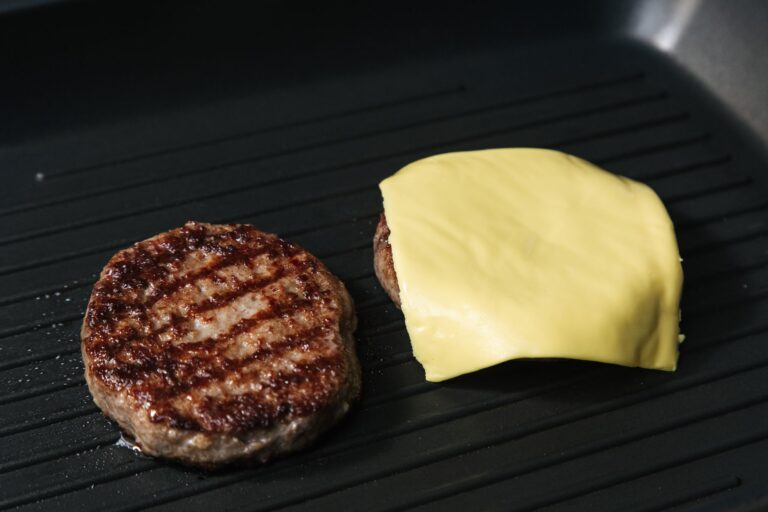 Beef Burger Smoker Rezept – Saftige Burger vom Grill